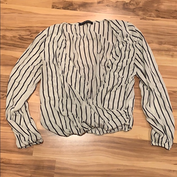 Brandy Melville striped long sleeve - Picture 1 of 4